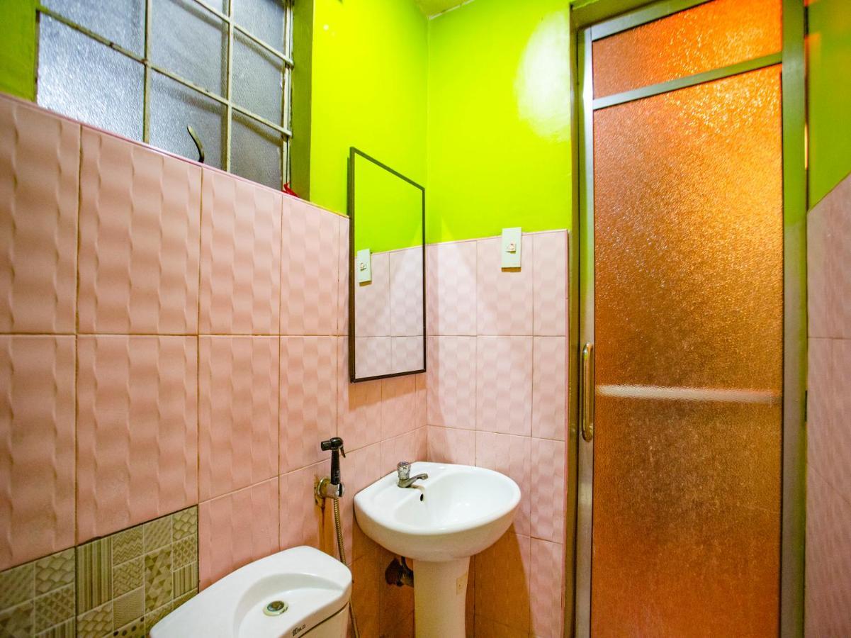 Oyo 802 Ka Farah'S Inn Антіполо Екстер'єр фото